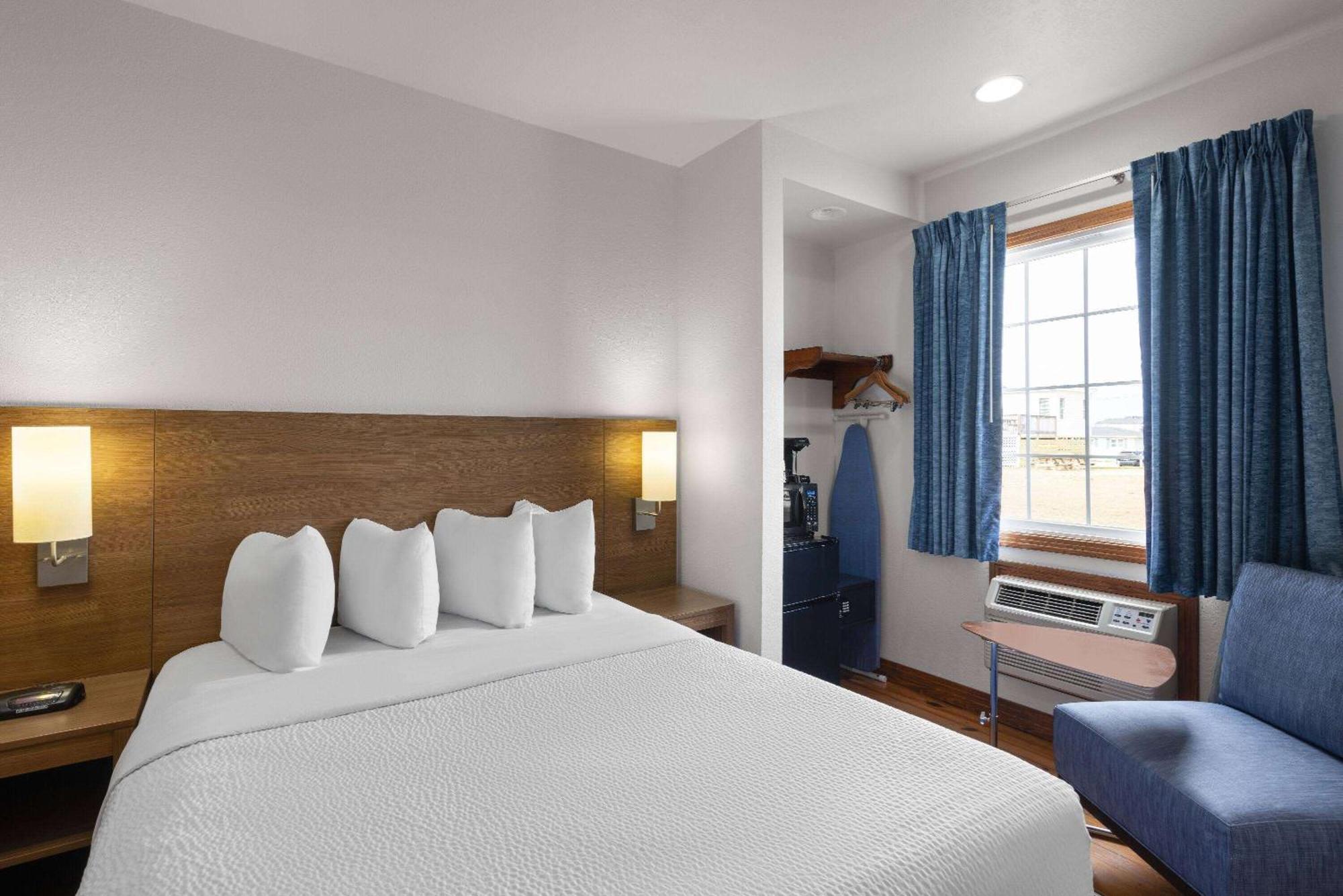 Days Inn By Wyndham Kill Devil Hills Oceanfront - Wilbur Экстерьер фото